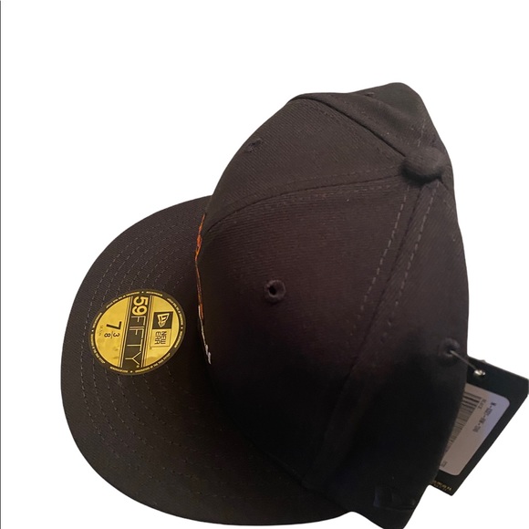 OVO x New Era Family Owl Arabic 59fifty Black Fitted Hat 7 1/4 - Picture 3 of 4